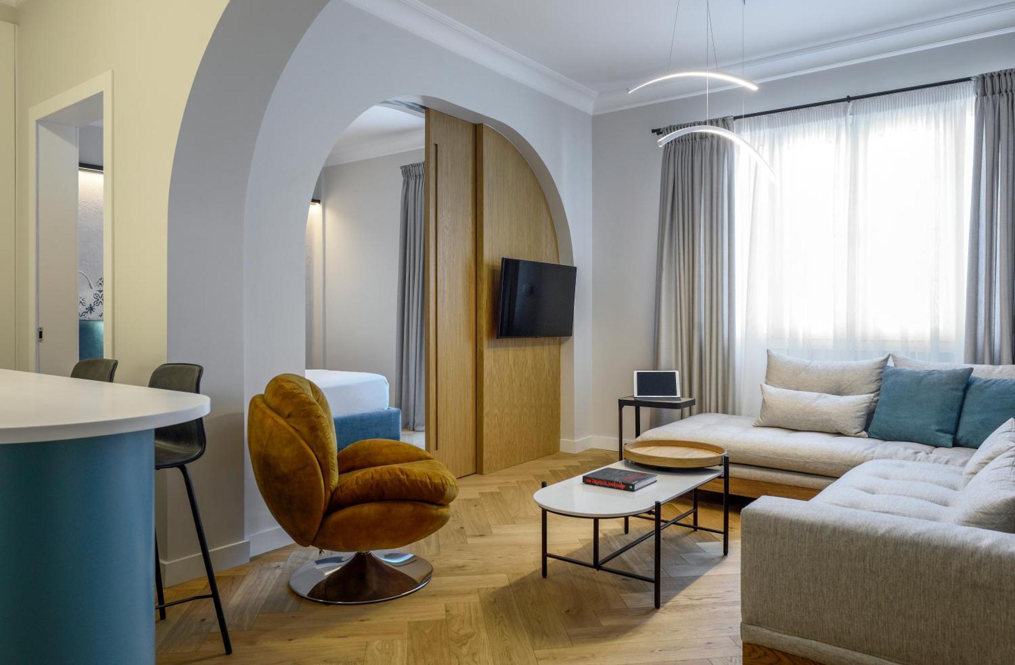Queen Apartment Thessaloniki By Luxlikehome Salonicco Esterno foto